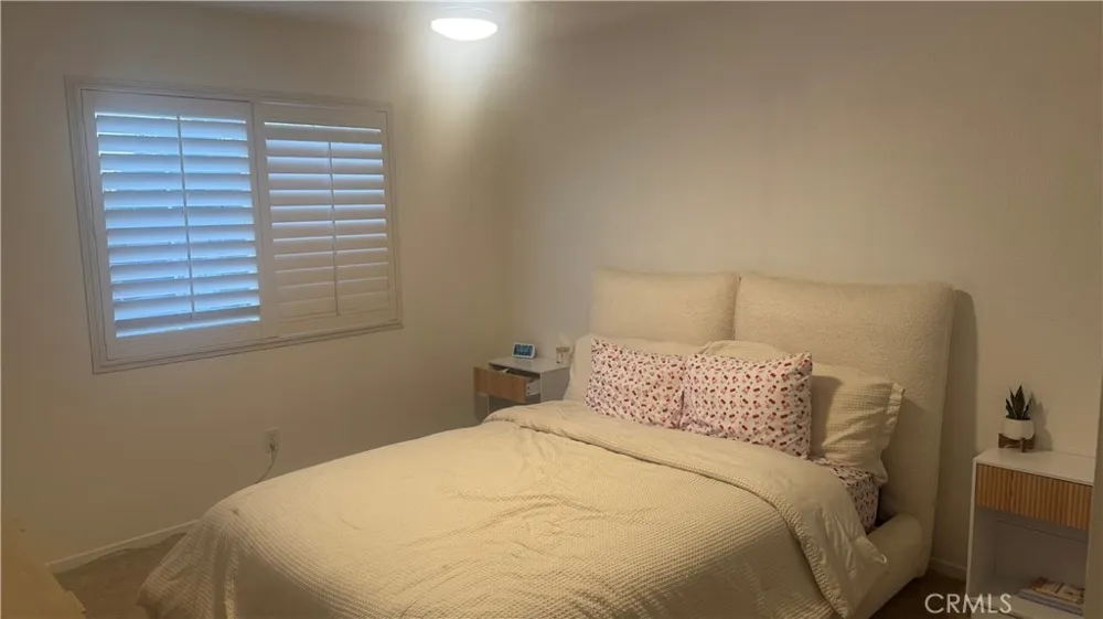 2174 W Picadilly Hanford, CA 93230
