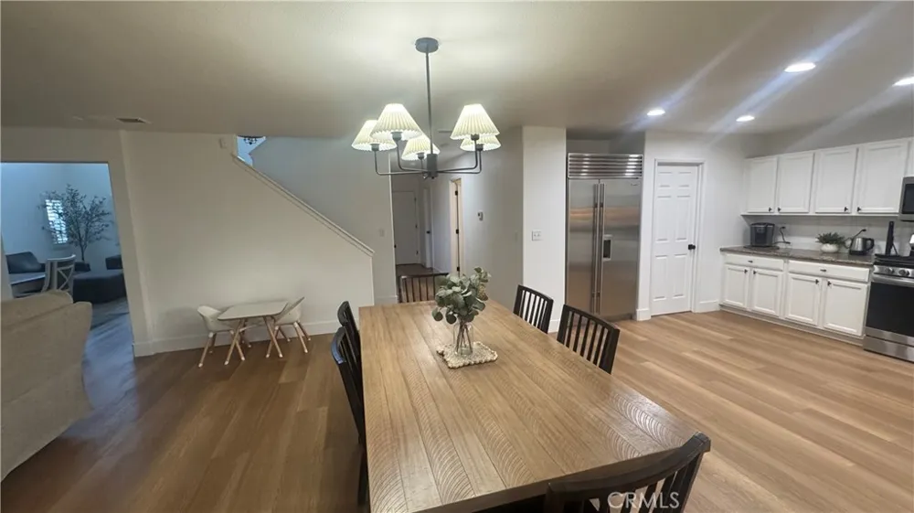 2174 W Picadilly Hanford, CA 93230