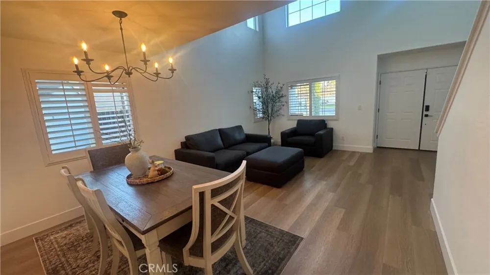 2174 W Picadilly Hanford, CA 93230