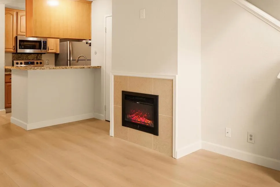 385 Mandarin Drive #11 Daly City, CA 94015