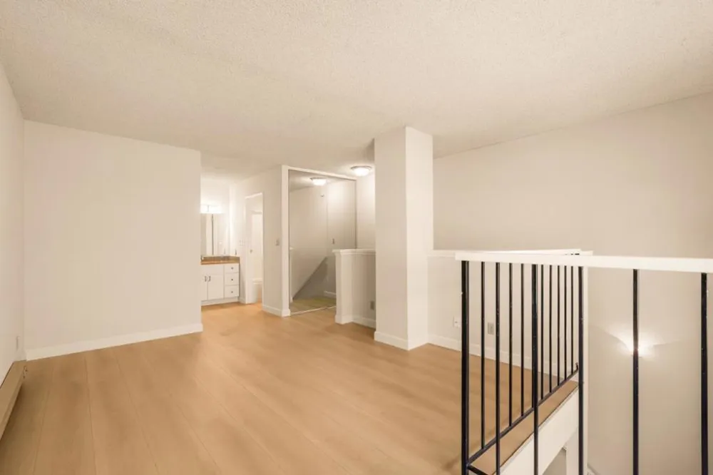 385 Mandarin Drive #11 Daly City, CA 94015