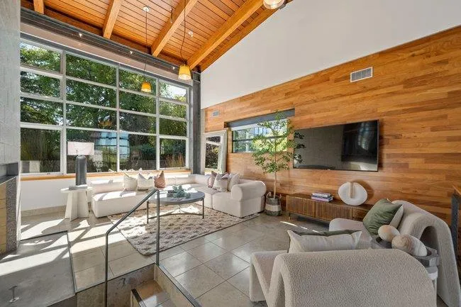 436 Lakeview Way Redwood City, CA 94062