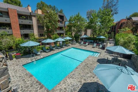 4736 Park Encino Lane #215