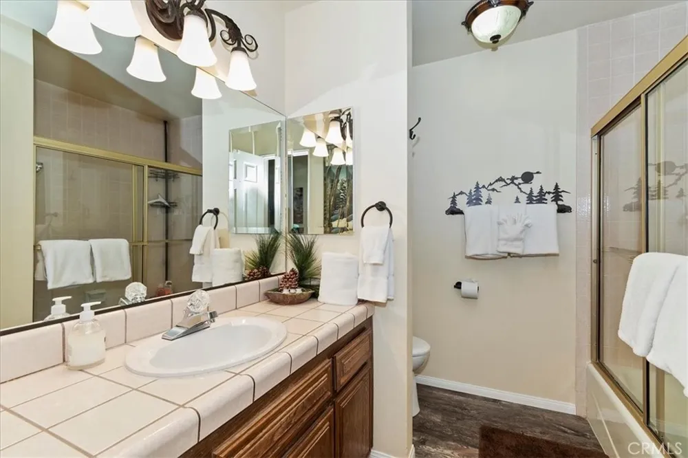 569 Summit Boulevard #6 Big Bear Lake, CA 92315