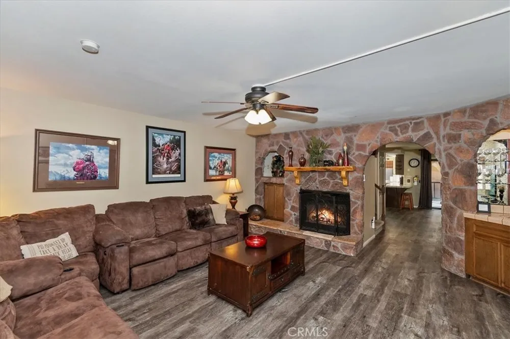 569 Summit Boulevard #6 Big Bear Lake, CA 92315