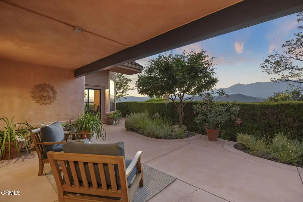 10920 Ventura Avenue Oak View, CA 93022