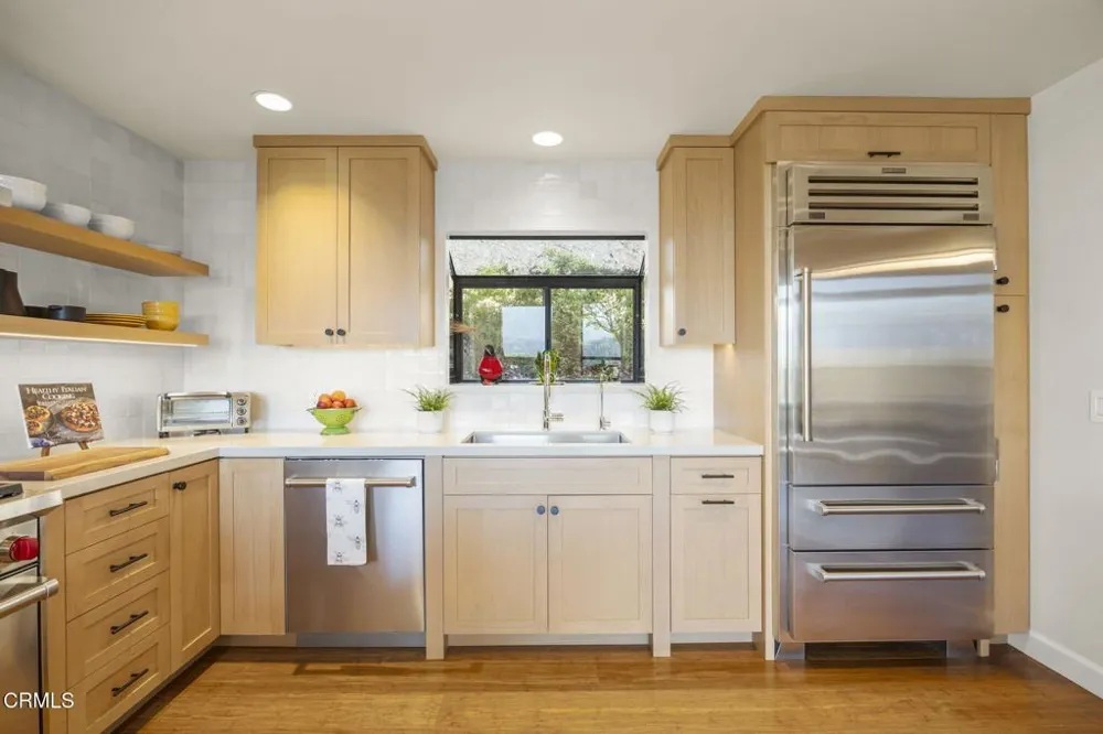 10920 Ventura Avenue Oak View, CA 93022