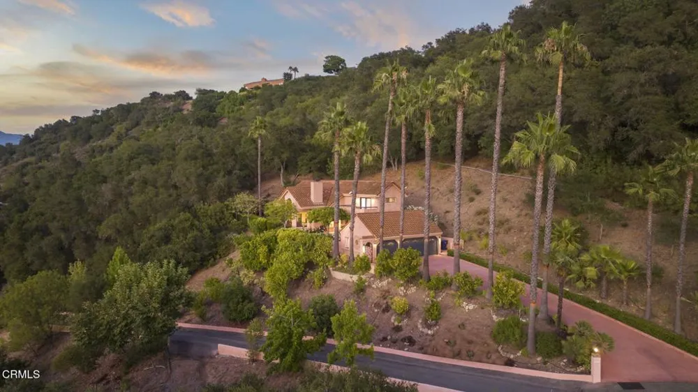 10920 Ventura Avenue Oak View, CA 93022