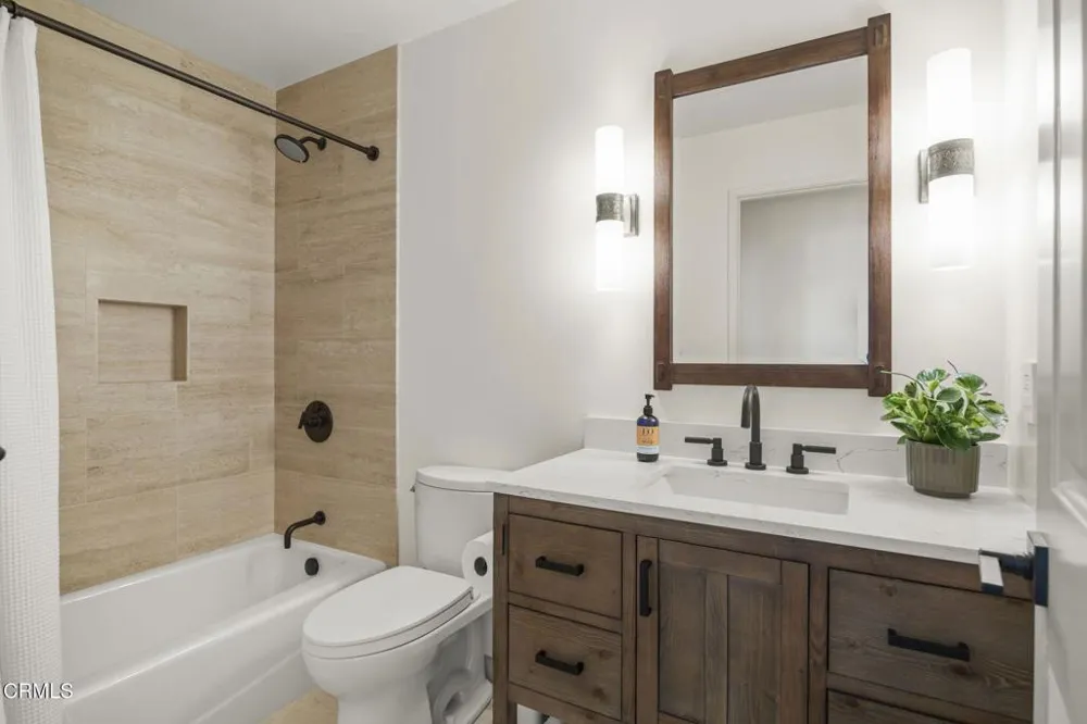 10920 Ventura Avenue Oak View, CA 93022