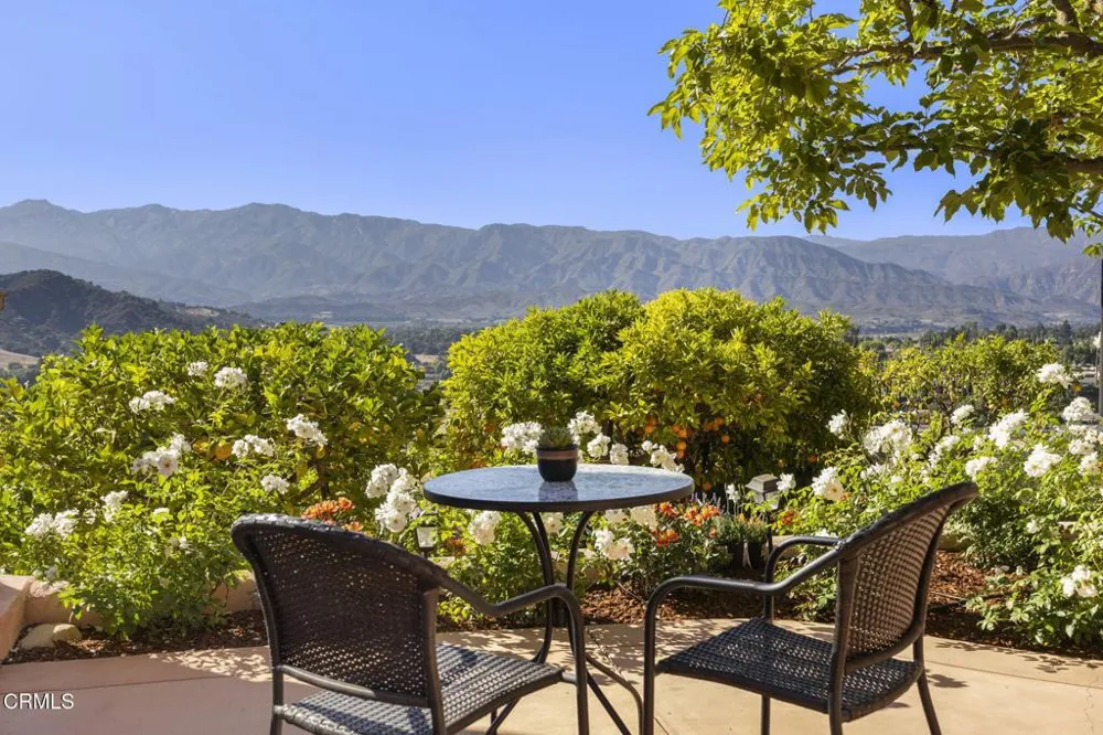 10920 Ventura Avenue Oak View, CA 93022