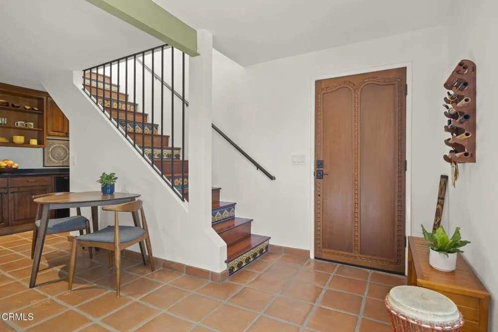 10920 Ventura Avenue Oak View, CA 93022