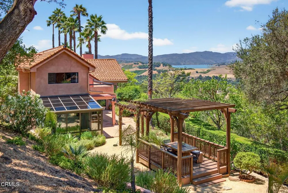 10920 Ventura Avenue Oak View, CA 93022