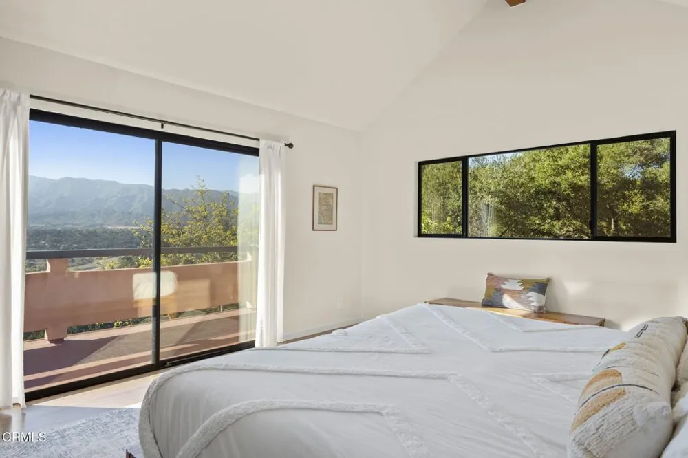 10920 Ventura Avenue Oak View, CA 93022