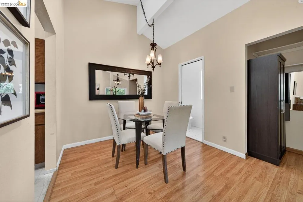 5400 Mountain Blvd #120 Oakland, CA 94619
