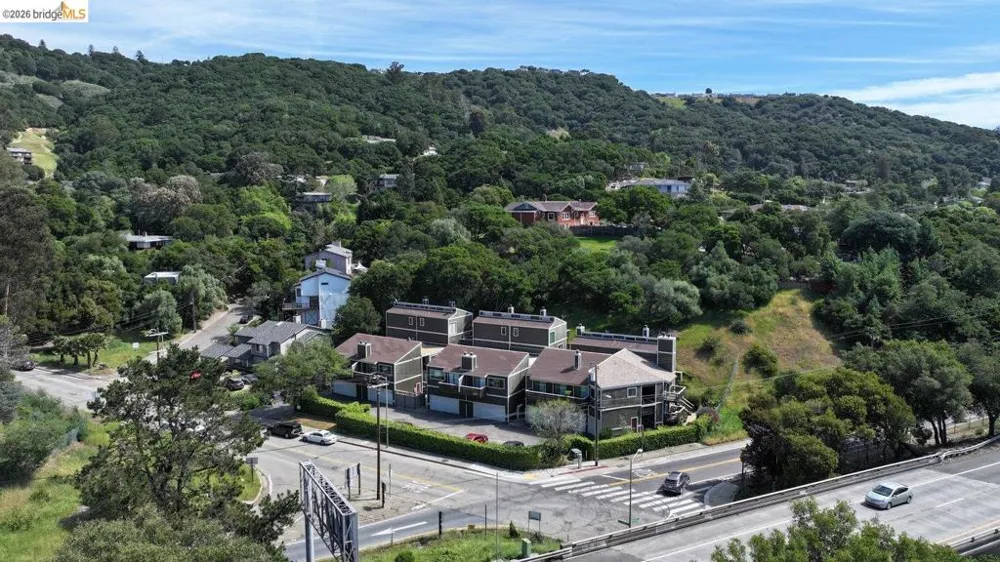 5400 Mountain Blvd #120 Oakland, CA 94619