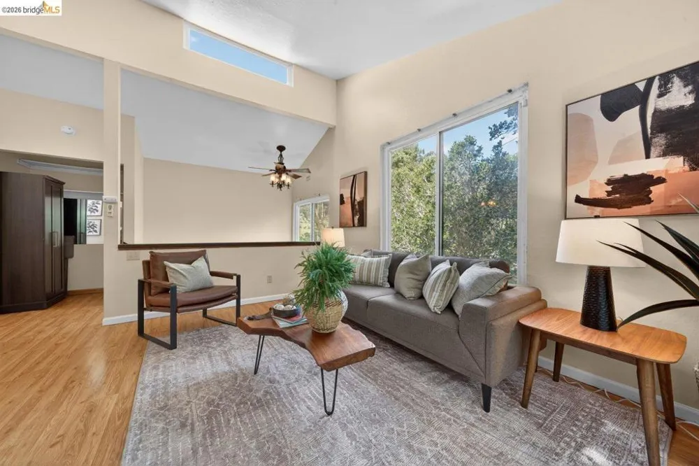 5400 Mountain Blvd #120 Oakland, CA 94619