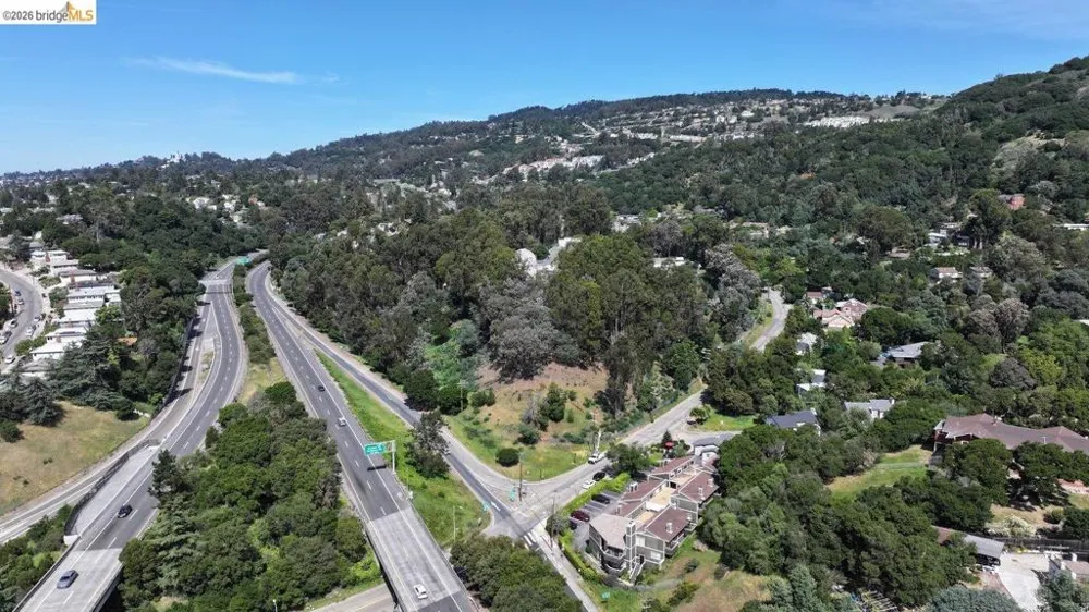 5400 Mountain Blvd #120 Oakland, CA 94619