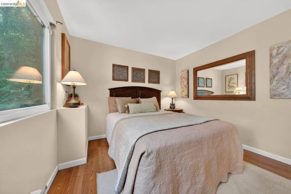 5400 Mountain Blvd #120 Oakland, CA 94619