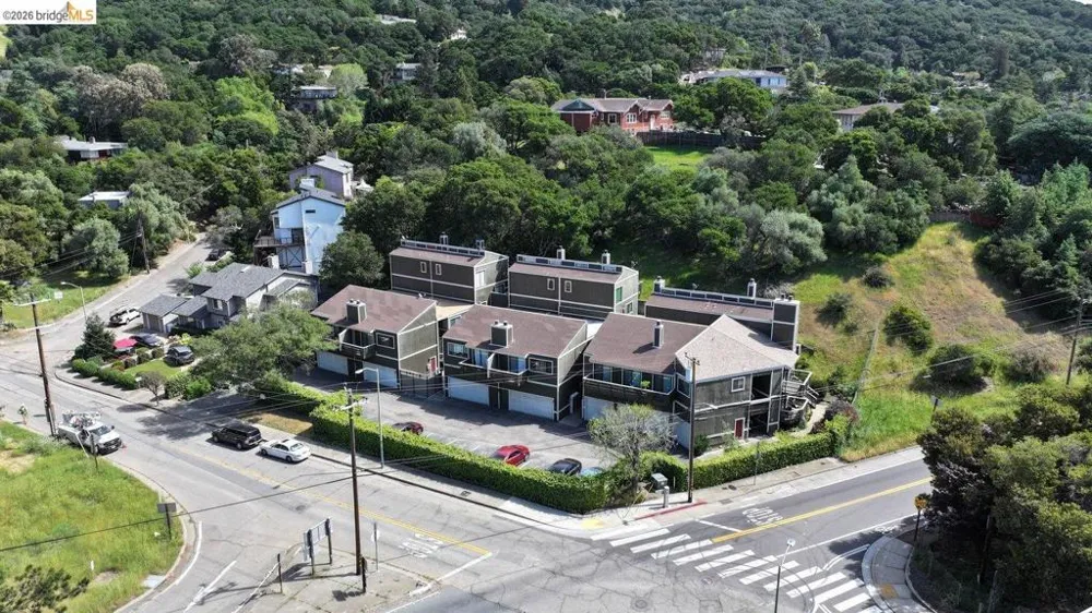 5400 Mountain Blvd #120 Oakland, CA 94619