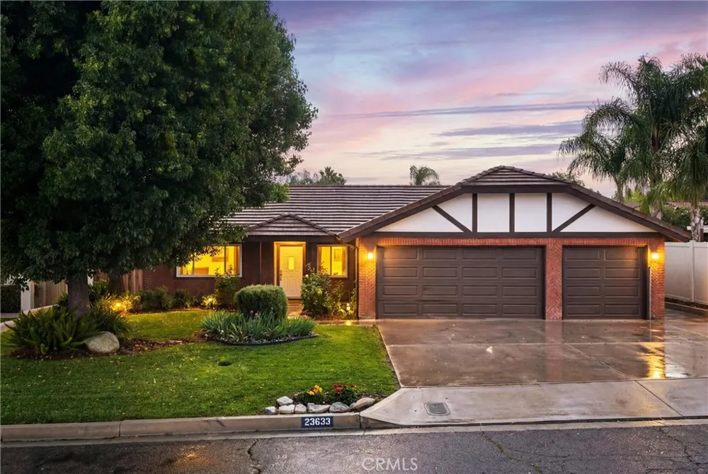23633 Fair Weather Canyon Lake, CA 92587