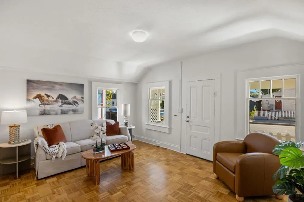 418 Fountain Avenue Pacific Grove, CA 93950