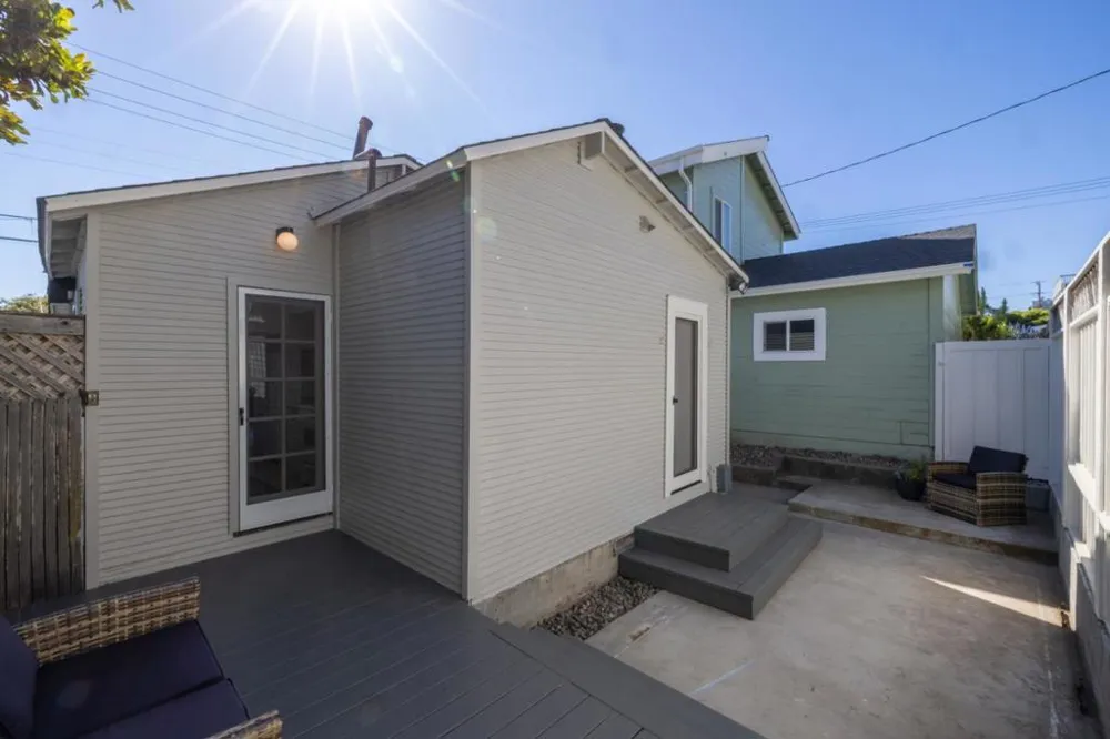 418 Fountain Avenue Pacific Grove, CA 93950