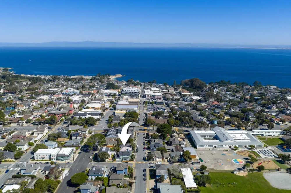 418 Fountain Avenue Pacific Grove, CA 93950