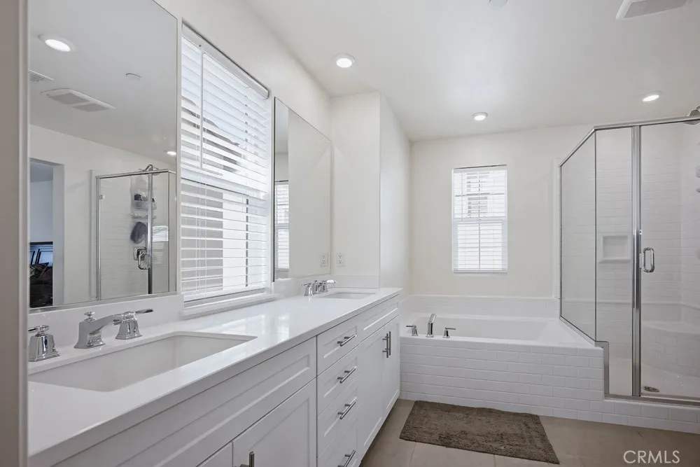 950 Helena Ridge Lake Elsinore, CA 92530