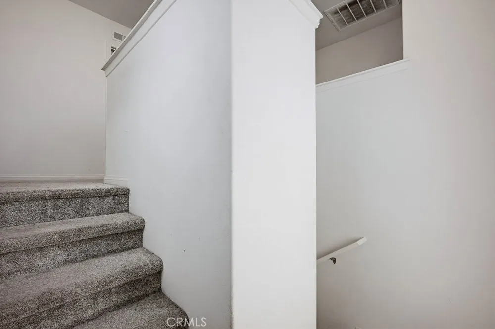 950 Helena Ridge Lake Elsinore, CA 92530