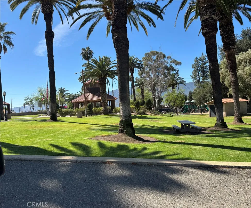 950 Helena Ridge Lake Elsinore, CA 92530