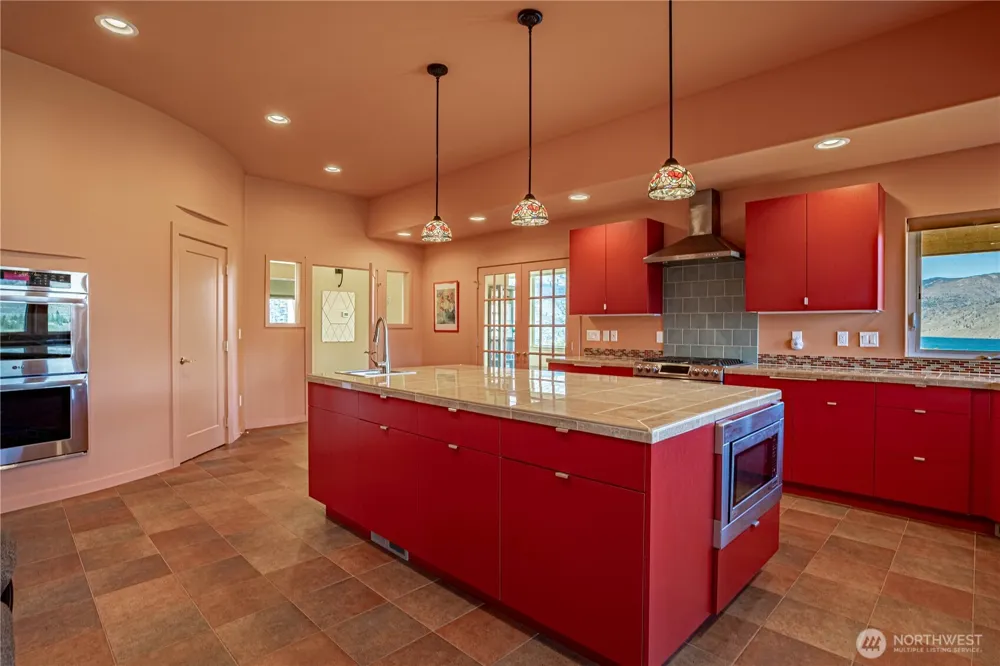 555 Loop Avenue Manson, WA 98831