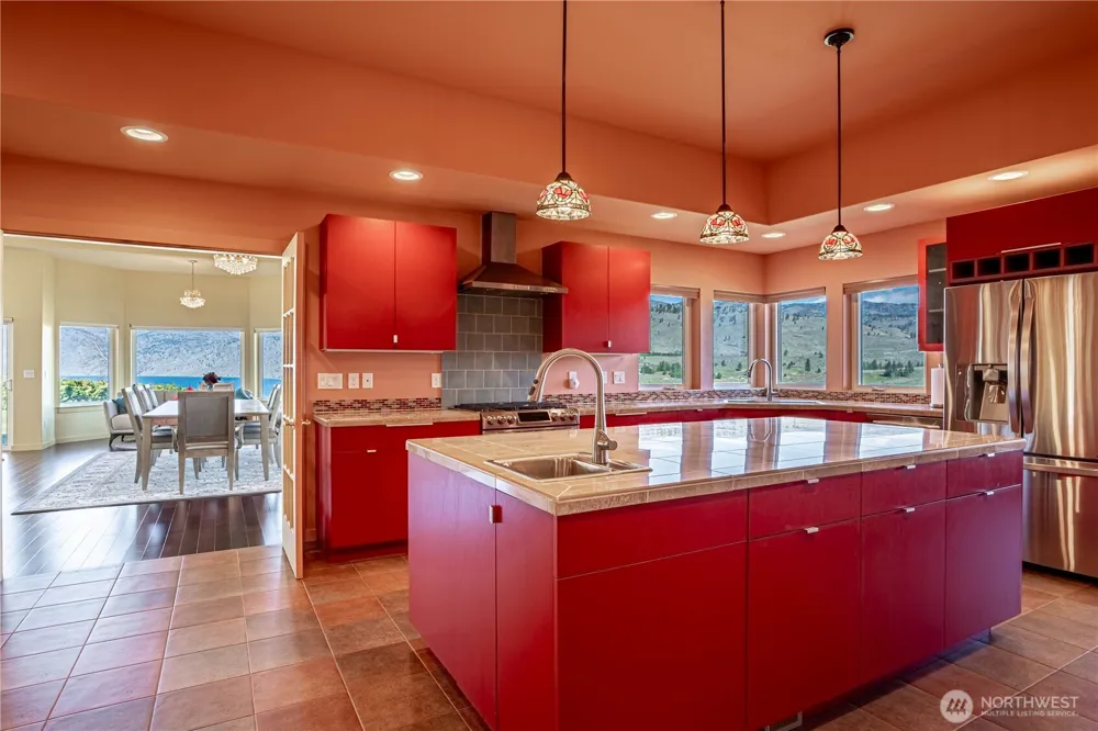 555 Loop Avenue Manson, WA 98831