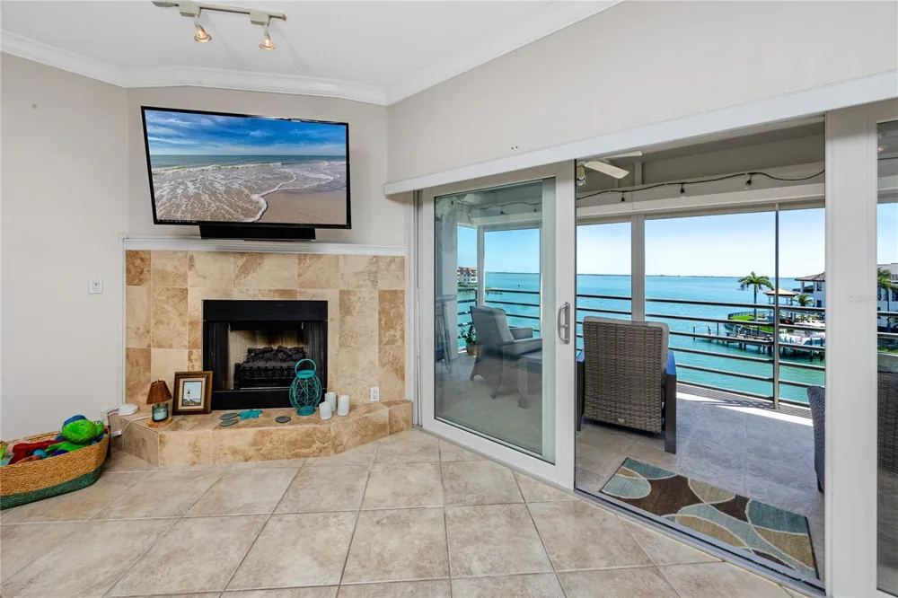 363 PINELLAS BAYWAY S #48 Tierra Verde, FL 33715