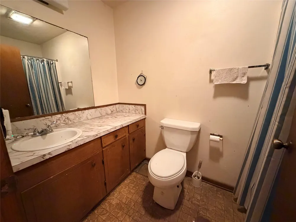2475 County Road 4260 Woodville, TX 75979