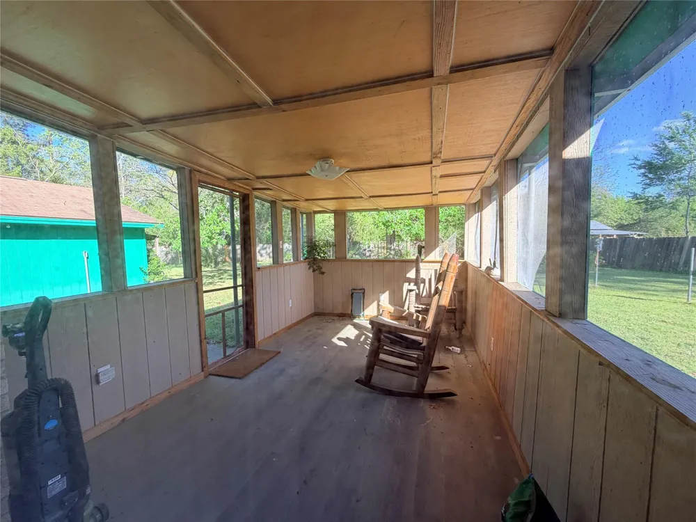 2475 County Road 4260 Woodville, TX 75979