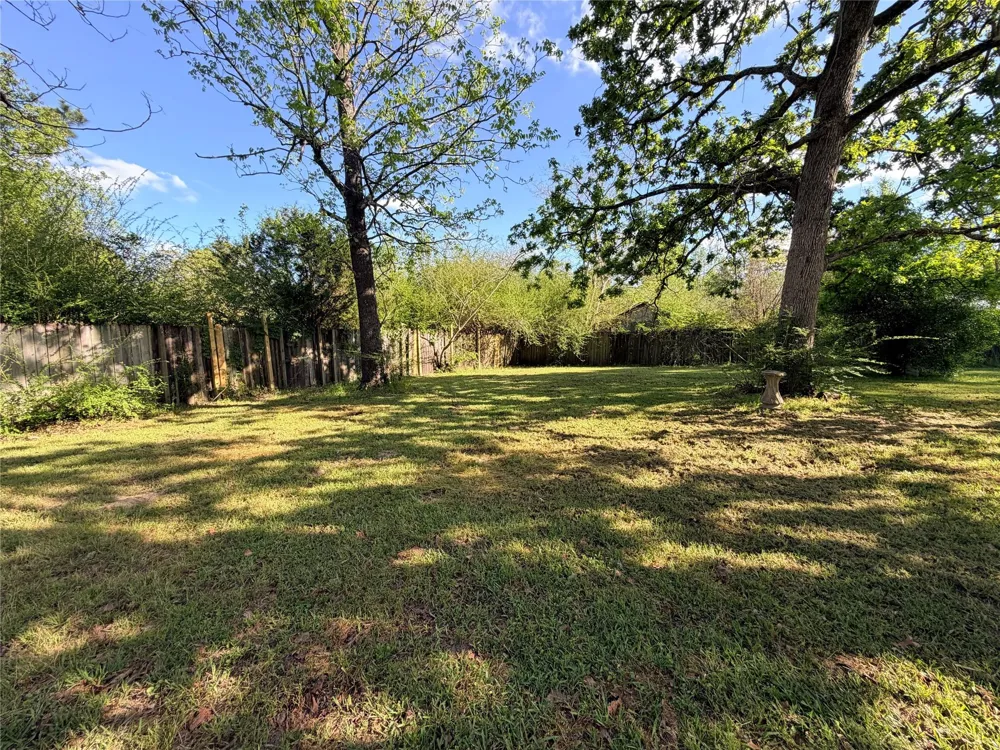2475 County Road 4260 Woodville, TX 75979