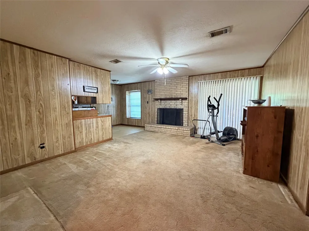 2475 County Road 4260 Woodville, TX 75979