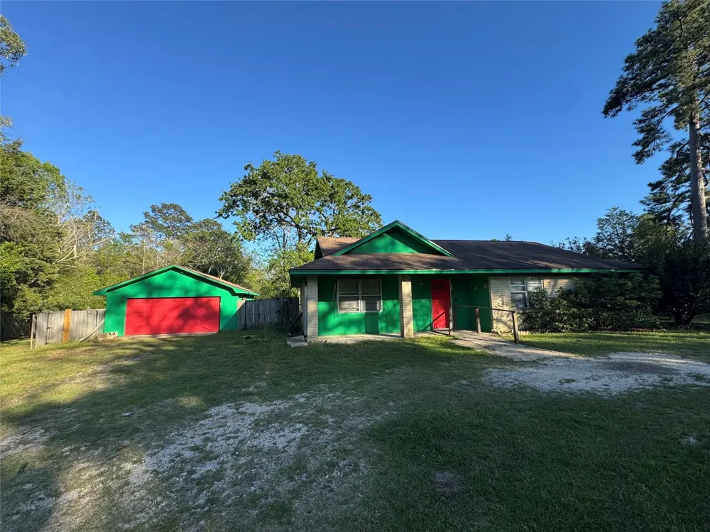 2475 County Road 4260 Woodville, TX 75979