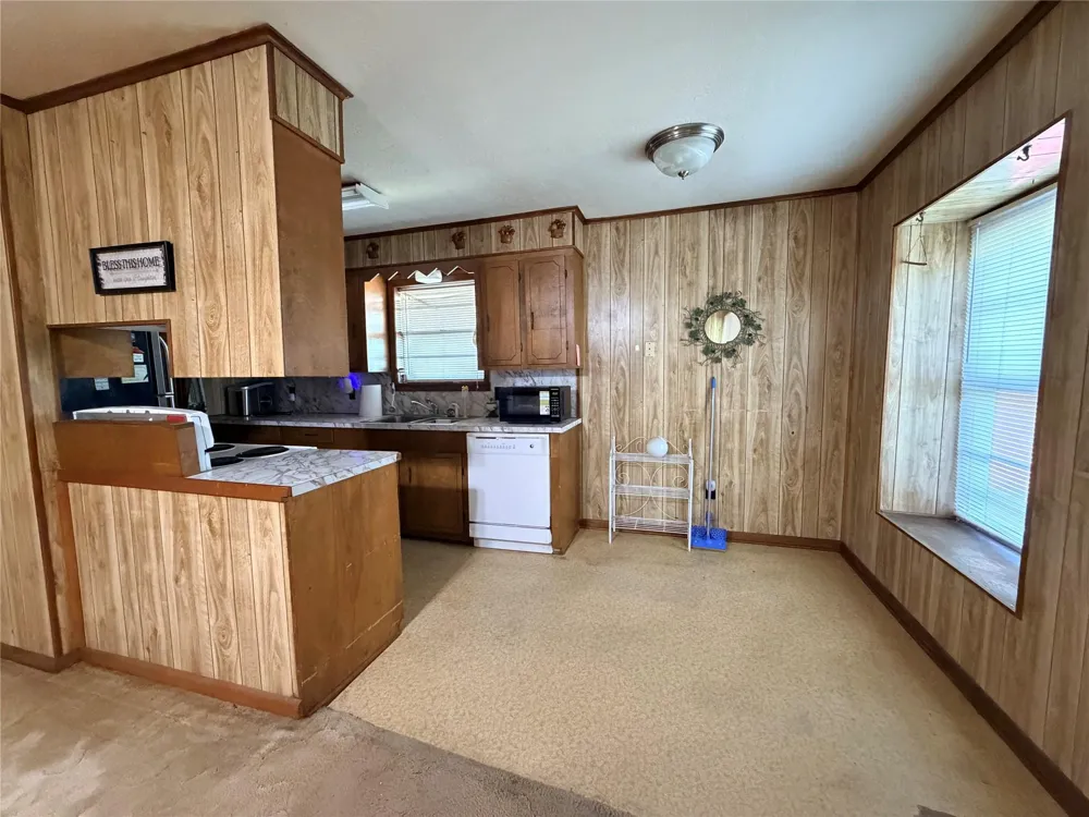 2475 County Road 4260 Woodville, TX 75979