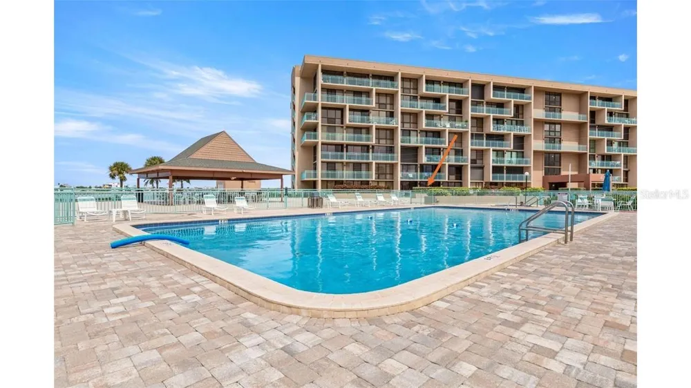 1 KEY CAPRI #104-East Treasure Island, FL 33706
