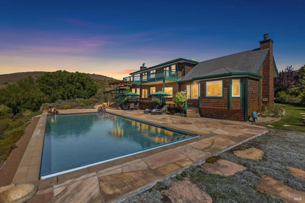 6381 Nicasio Valley Road Nicasio, CA 94946
