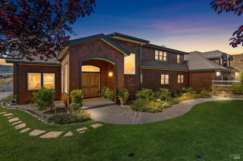 6381 Nicasio Valley Road Nicasio, CA 94946