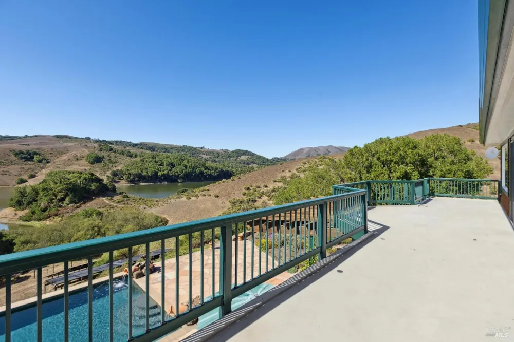 6381 Nicasio Valley Road Nicasio, CA 94946