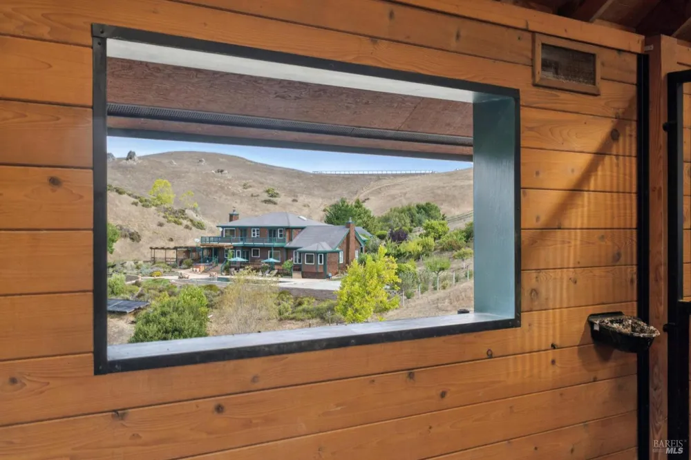 6381 Nicasio Valley Road Nicasio, CA 94946