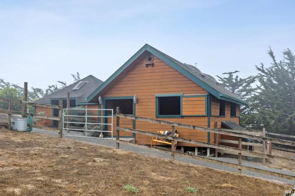 6381 Nicasio Valley Road Nicasio, CA 94946