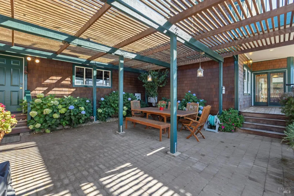 6381 Nicasio Valley Road Nicasio, CA 94946