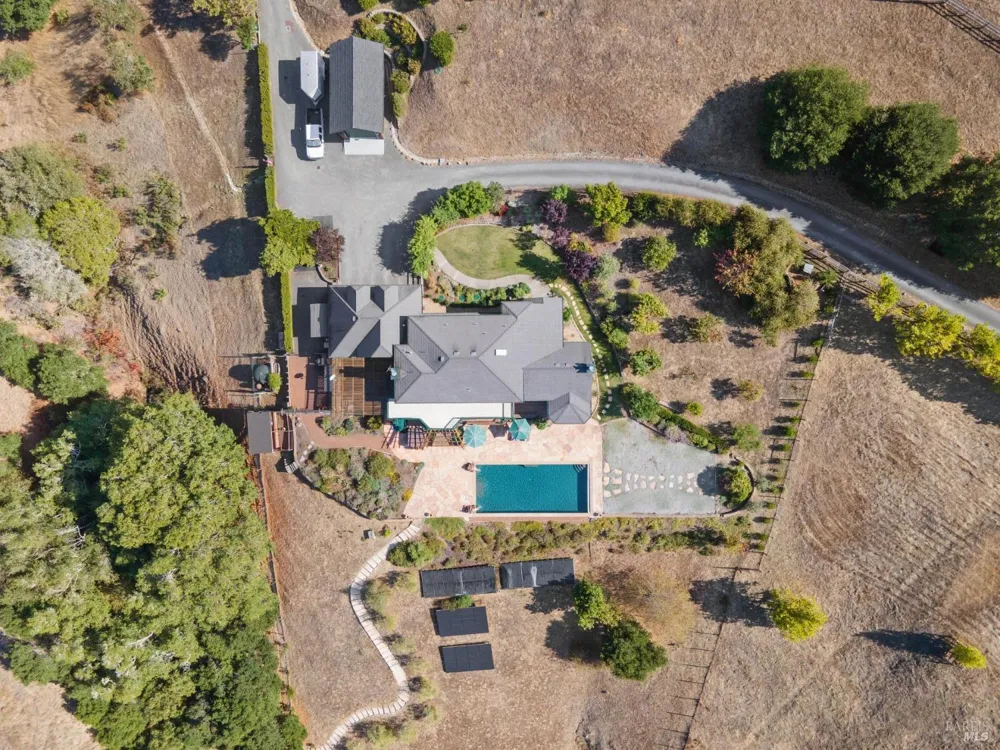 6381 Nicasio Valley Road Nicasio, CA 94946