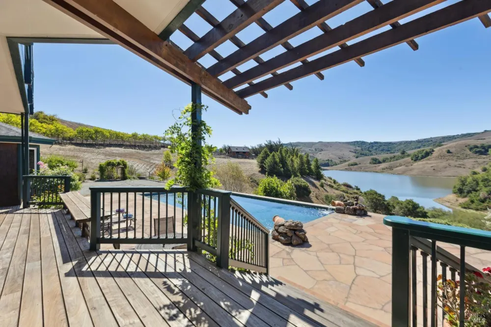 6381 Nicasio Valley Road Nicasio, CA 94946