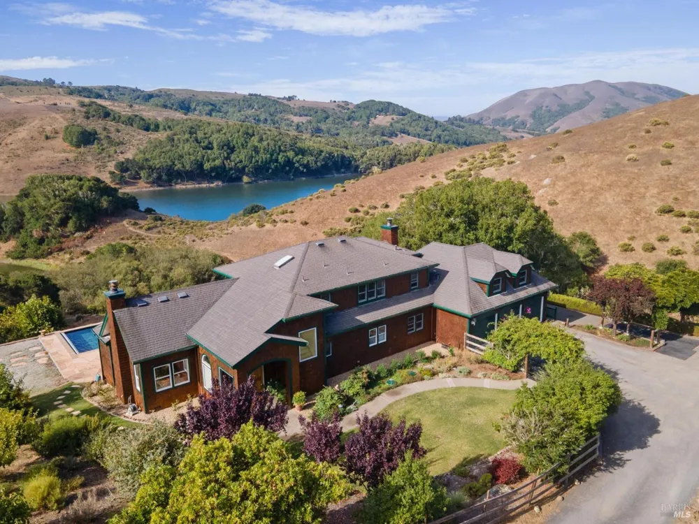 6381 Nicasio Valley Road Nicasio, CA 94946