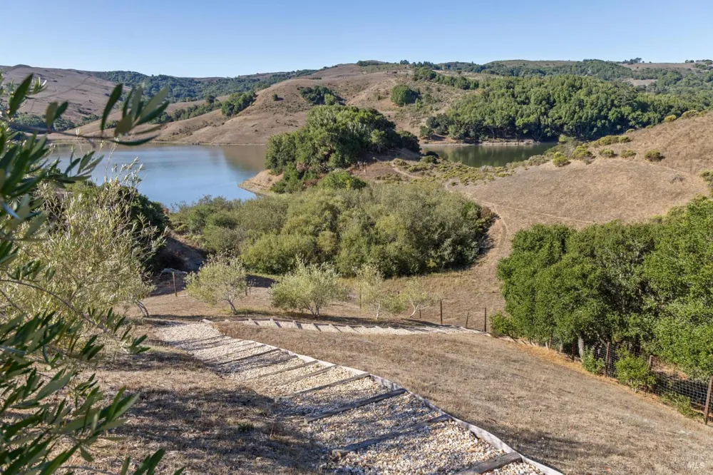 6381 Nicasio Valley Road Nicasio, CA 94946